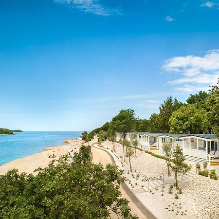 Maistra Camping Valkanela Mobile Homes ฟุนตานา ภายนอก รูปภาพ