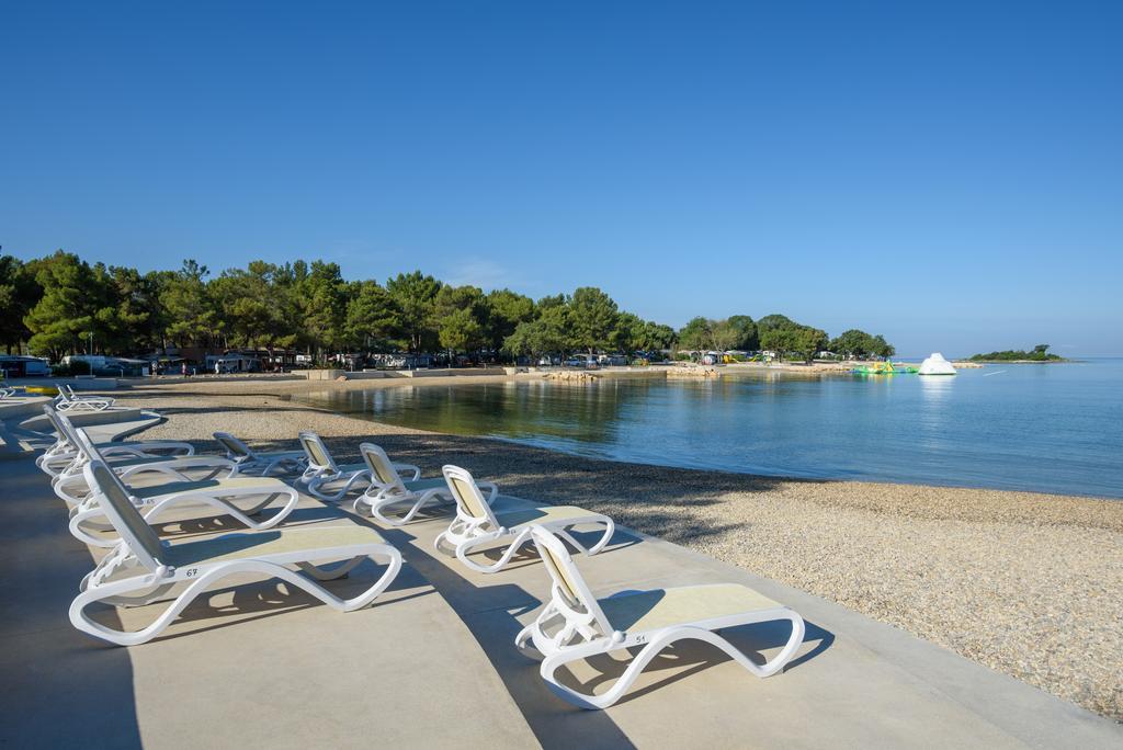 Maistra Camping Valkanela Mobile Homes ฟุนตานา ภายนอก รูปภาพ